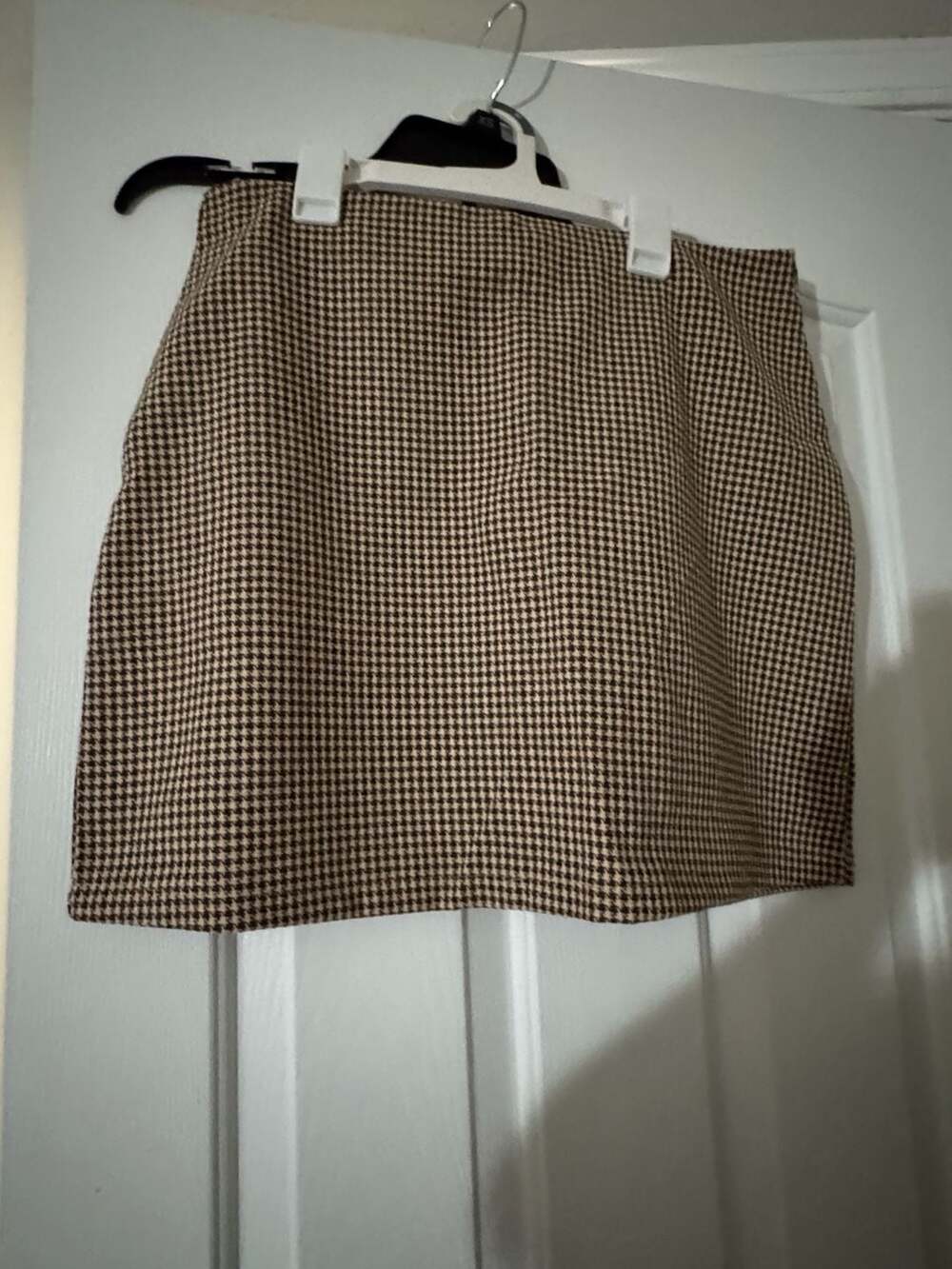 SHEIN Houndstooth Mini Skirt Size L Brown